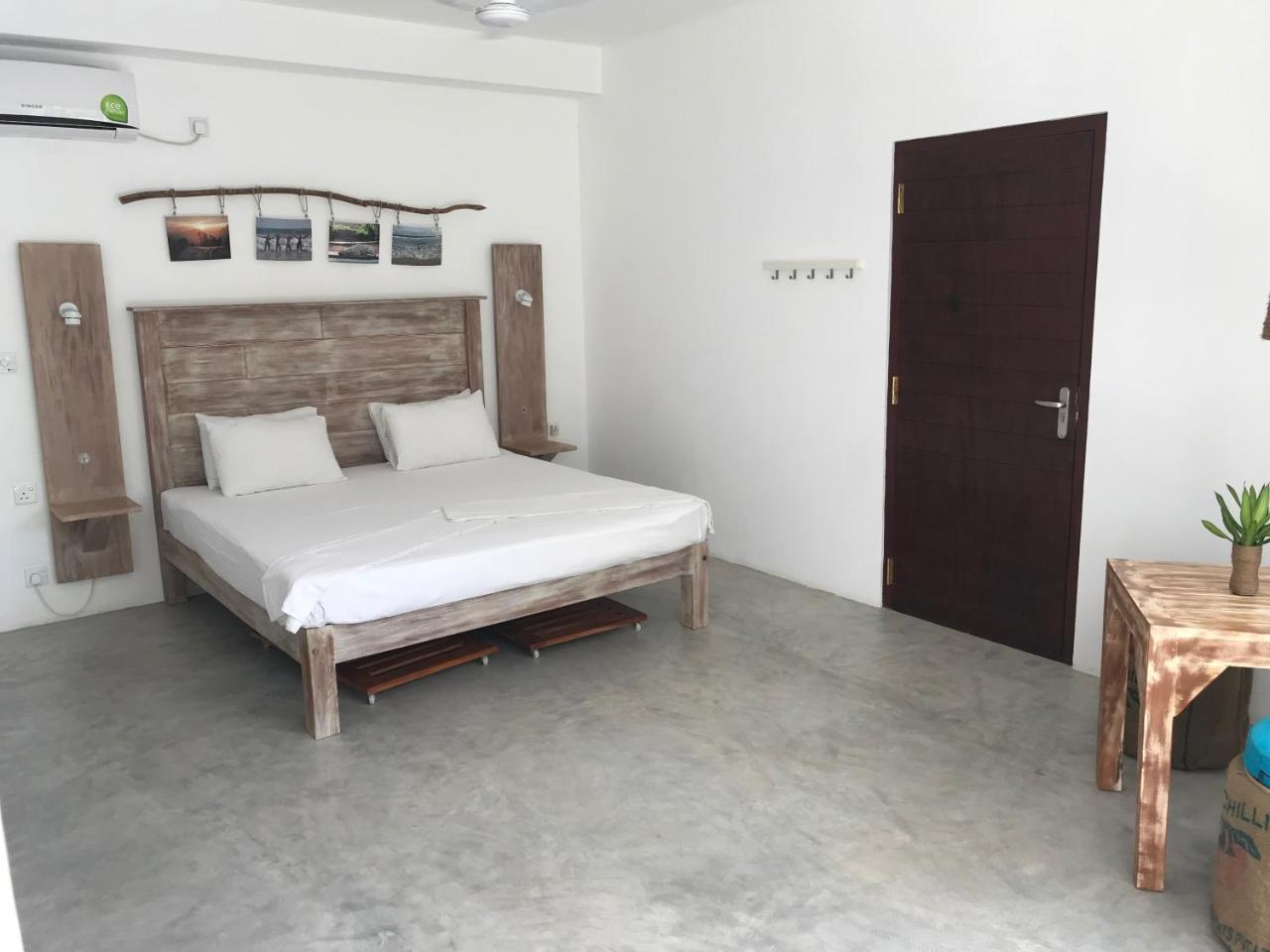 Jippie The Villa Hikkaduwa Dış mekan fotoğraf