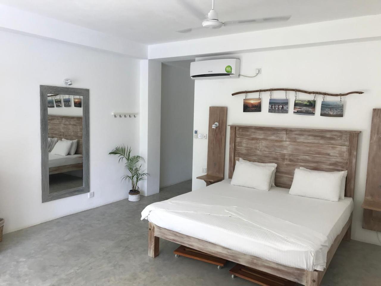 Jippie The Villa Hikkaduwa Dış mekan fotoğraf